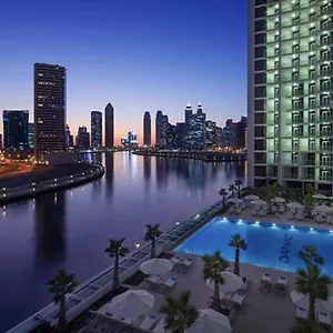 Luxury With A Canal View Dubai