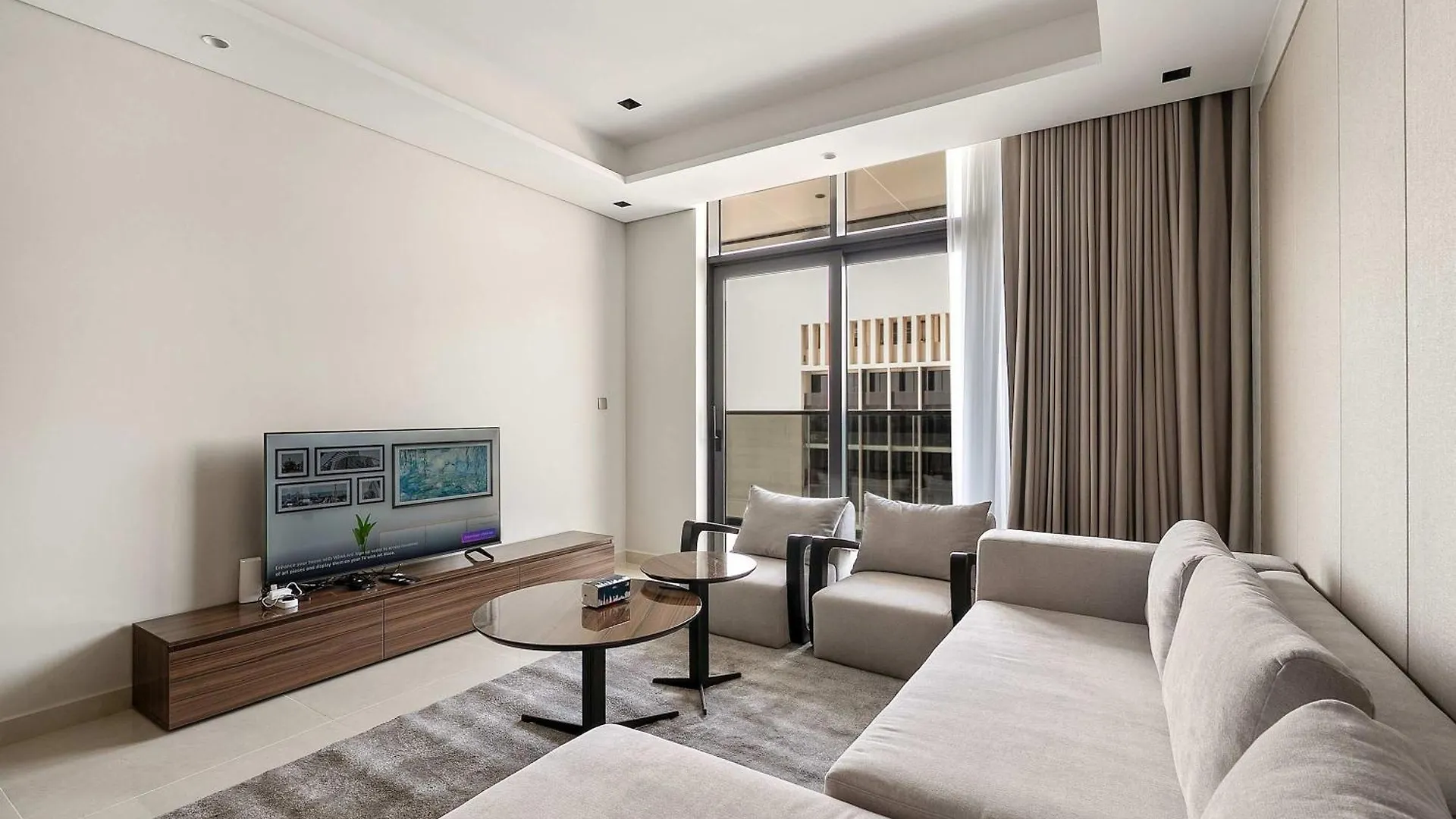 Apartment Luxury 1-Bedroom Apart In Business Bay Dubai United Arab Emirates